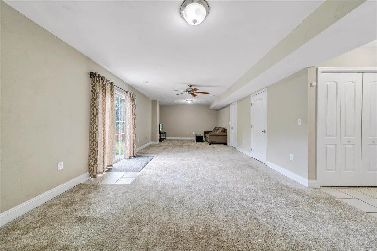 5313 Greentree LN - Photo 32