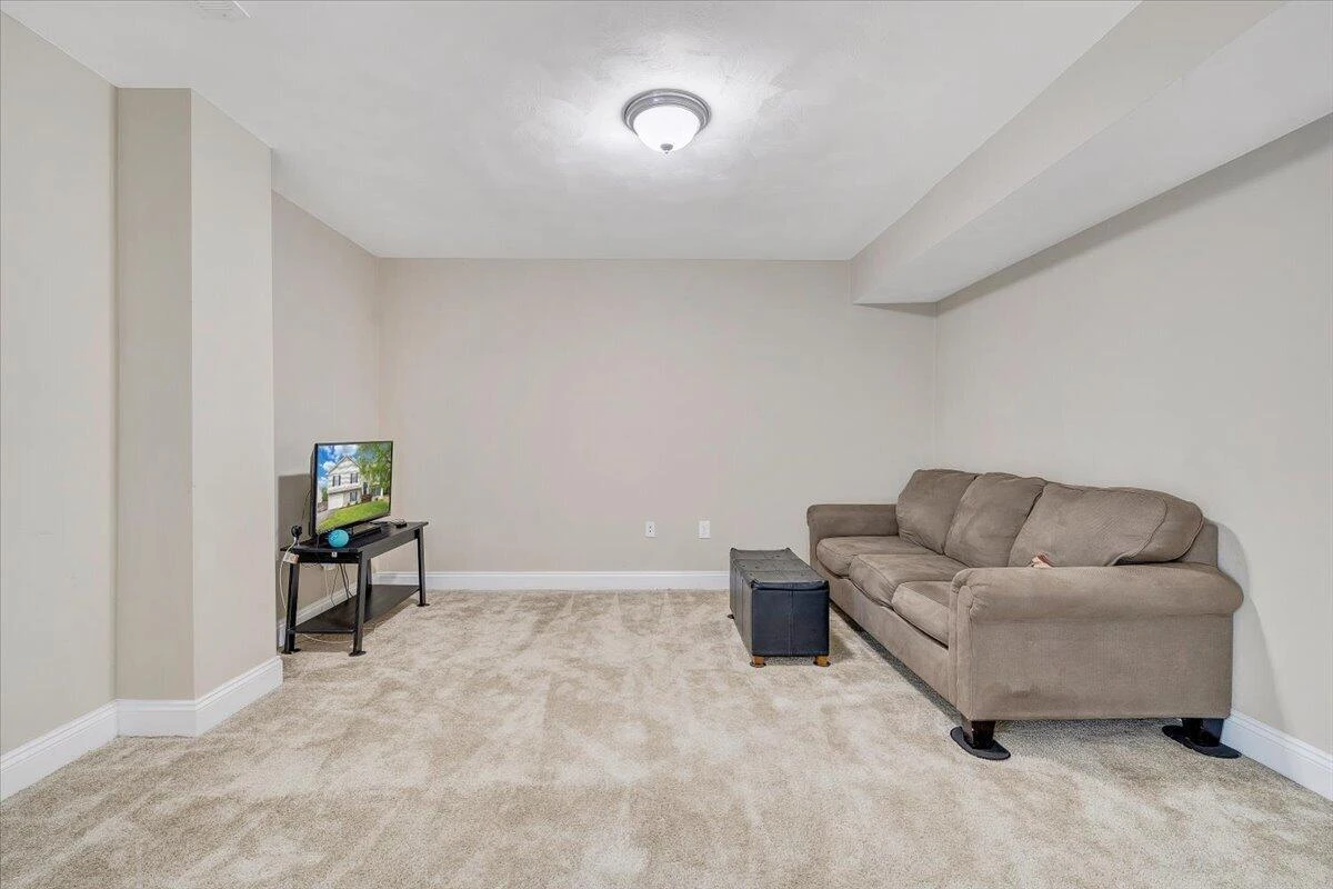 5313 Greentree LN - Photo 34