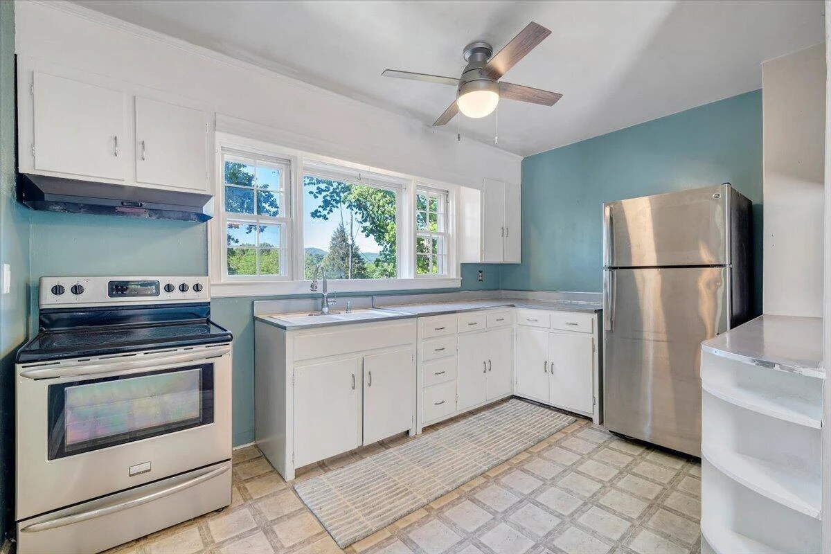 294 Webster Heights RD - Photo 16