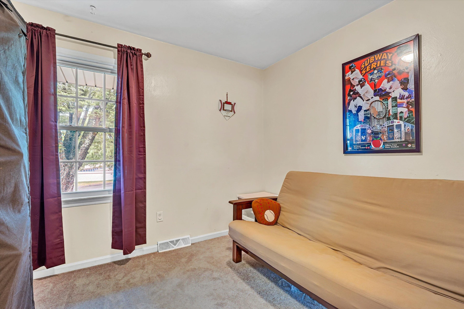 52 Hillview DR - Photo 20