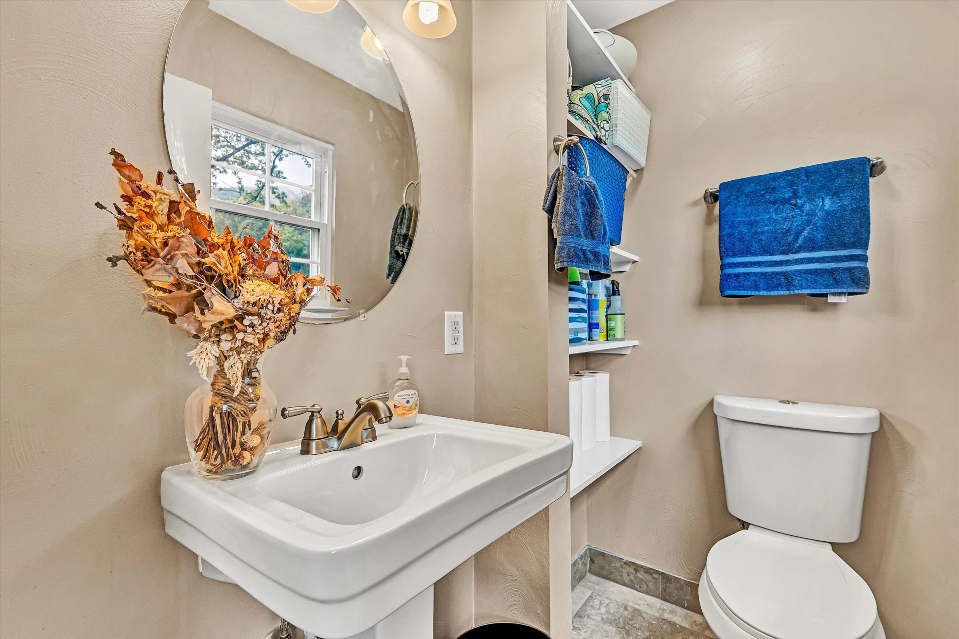 52 Hillview DR - Photo 22