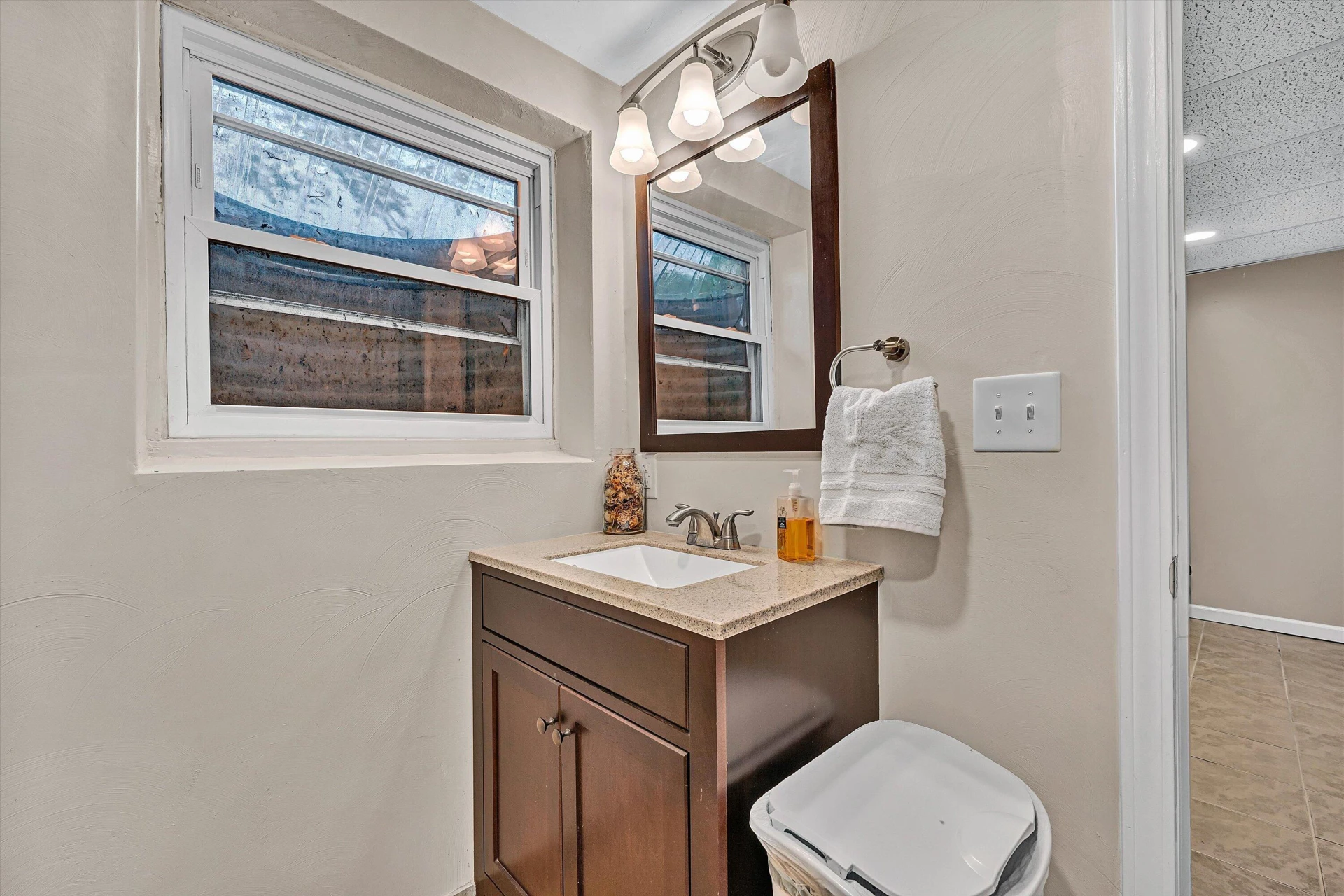 52 Hillview DR - Photo 30