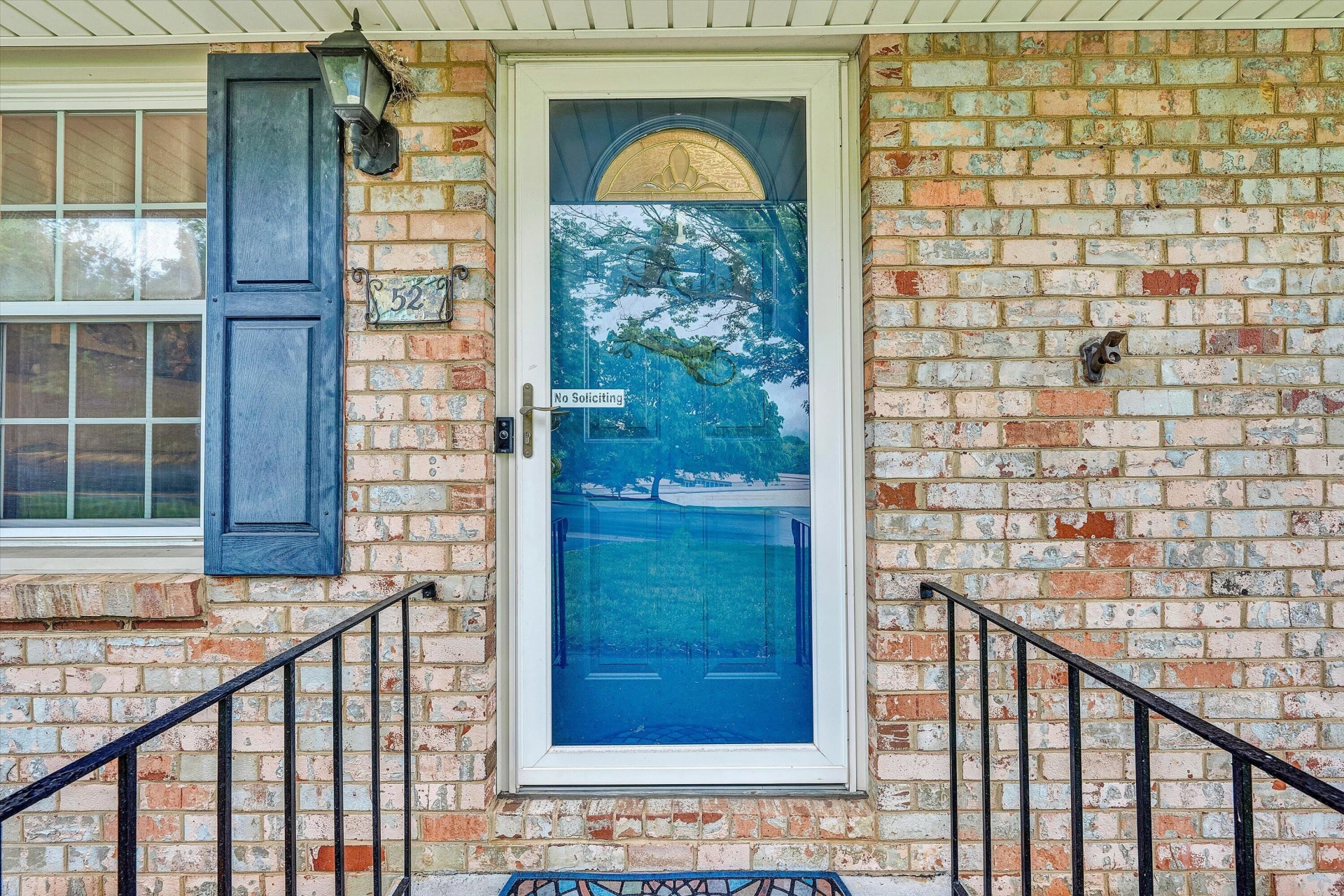 52 Hillview DR - Photo 9