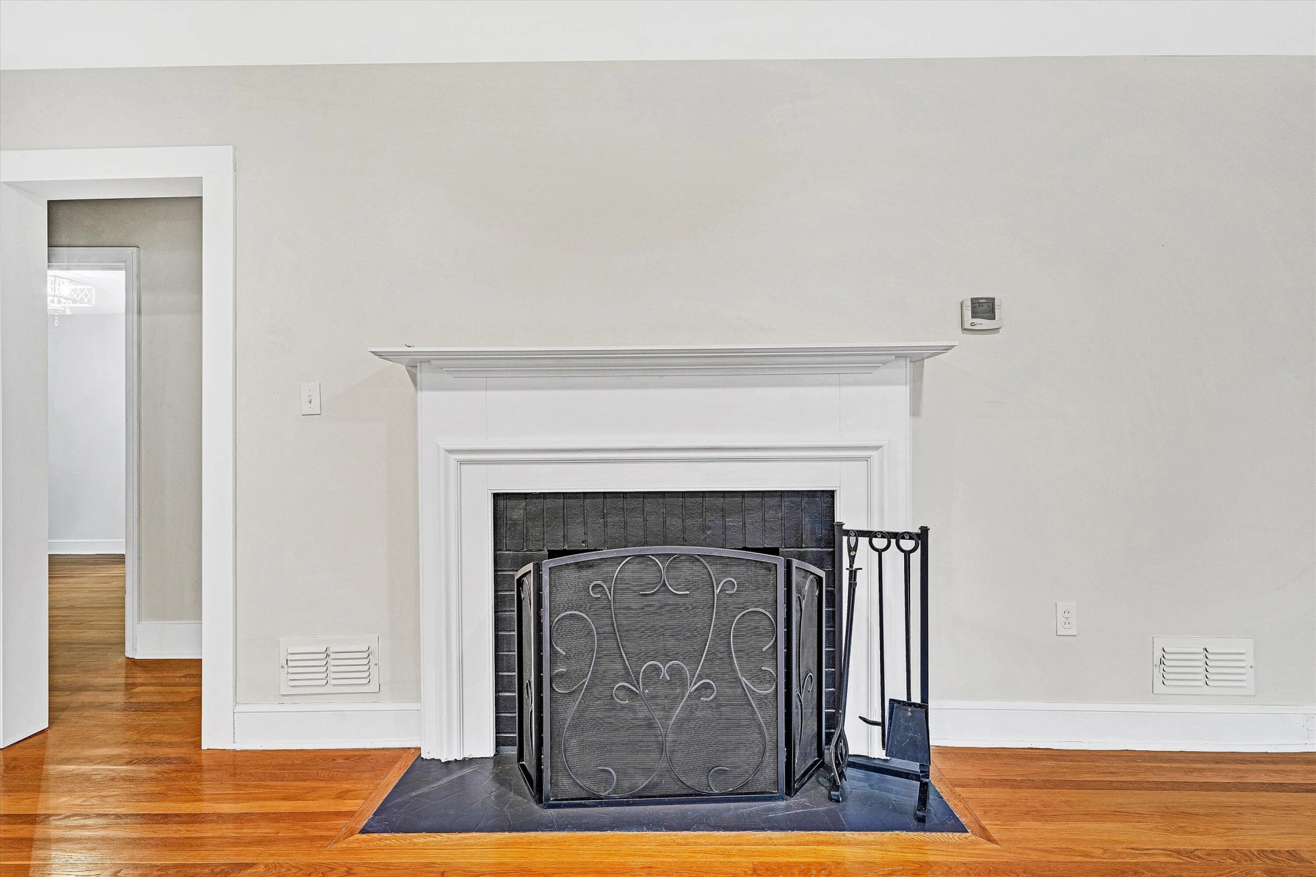 3573 Windsor RD - Photo 11