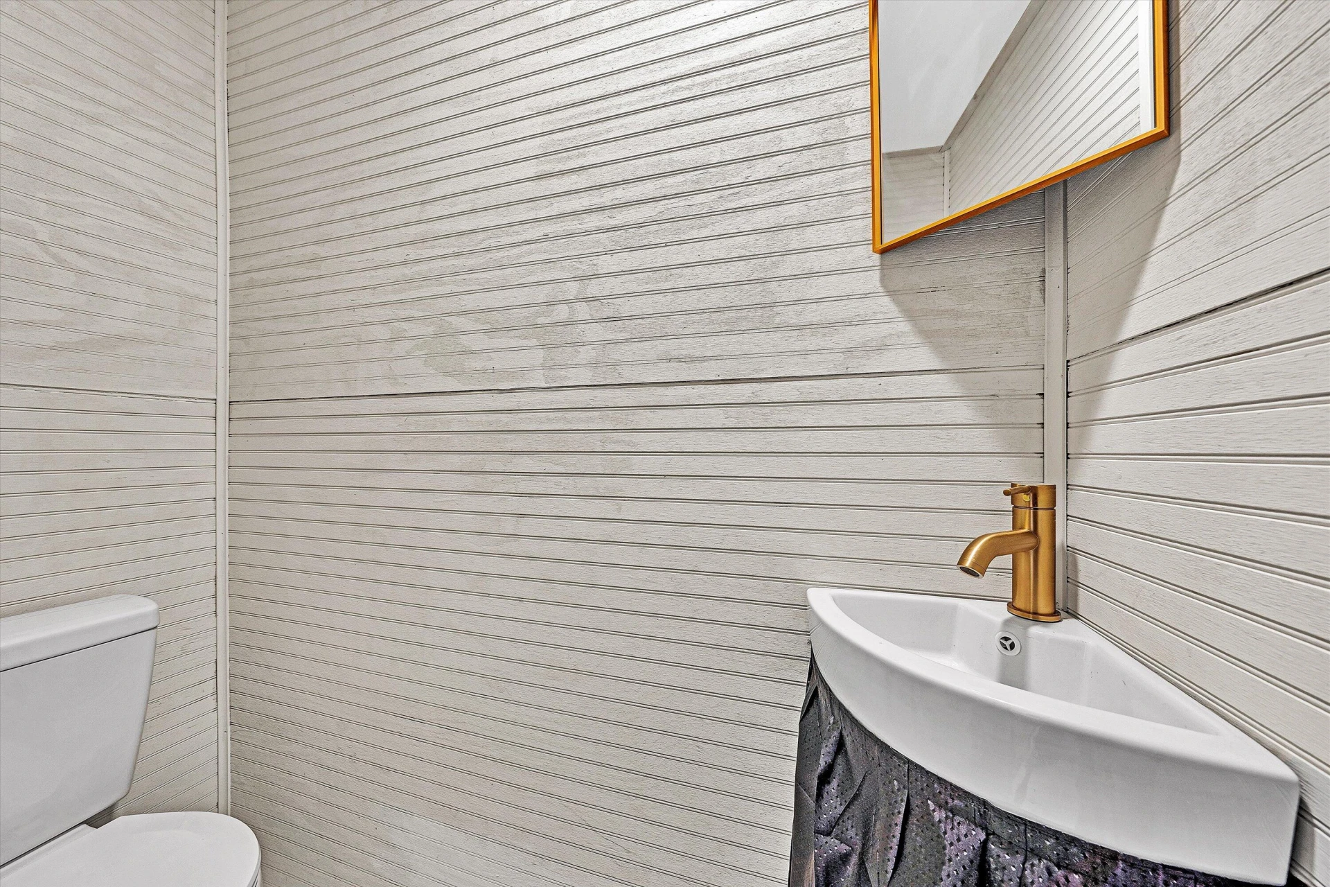 3573 Windsor RD - Photo 22