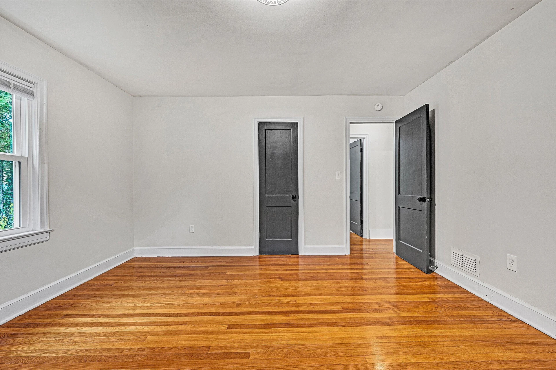3573 Windsor RD - Photo 24