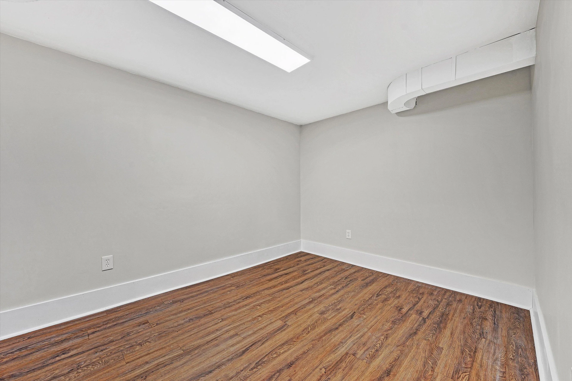 3573 Windsor RD - Photo 30