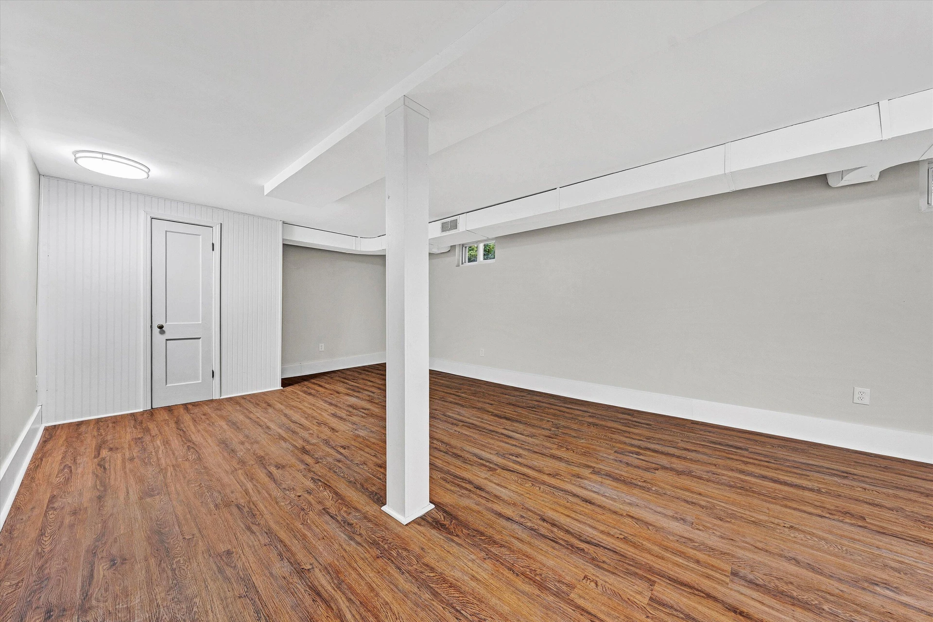 3573 Windsor RD - Photo 36