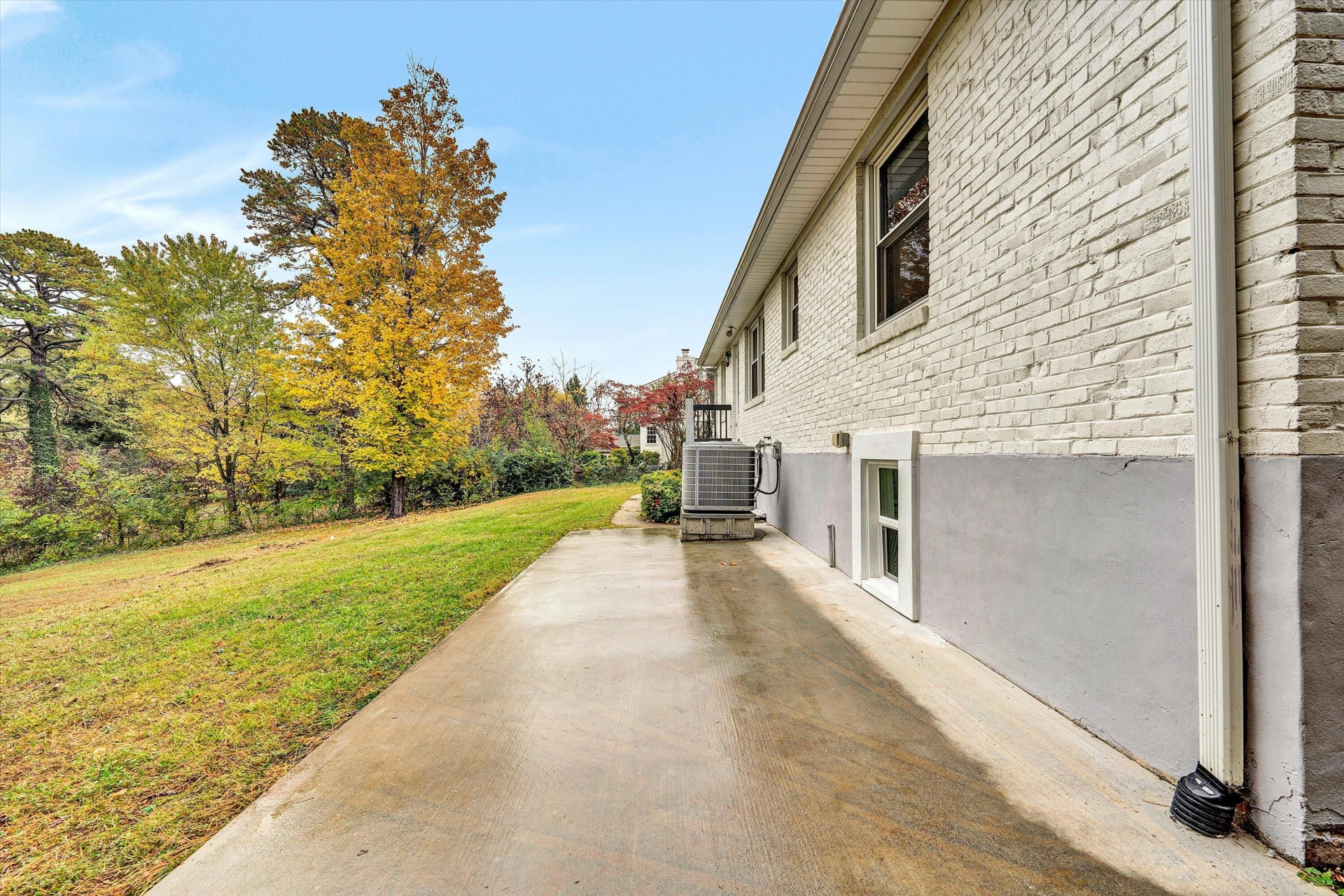 3573 Windsor RD - Photo 42
