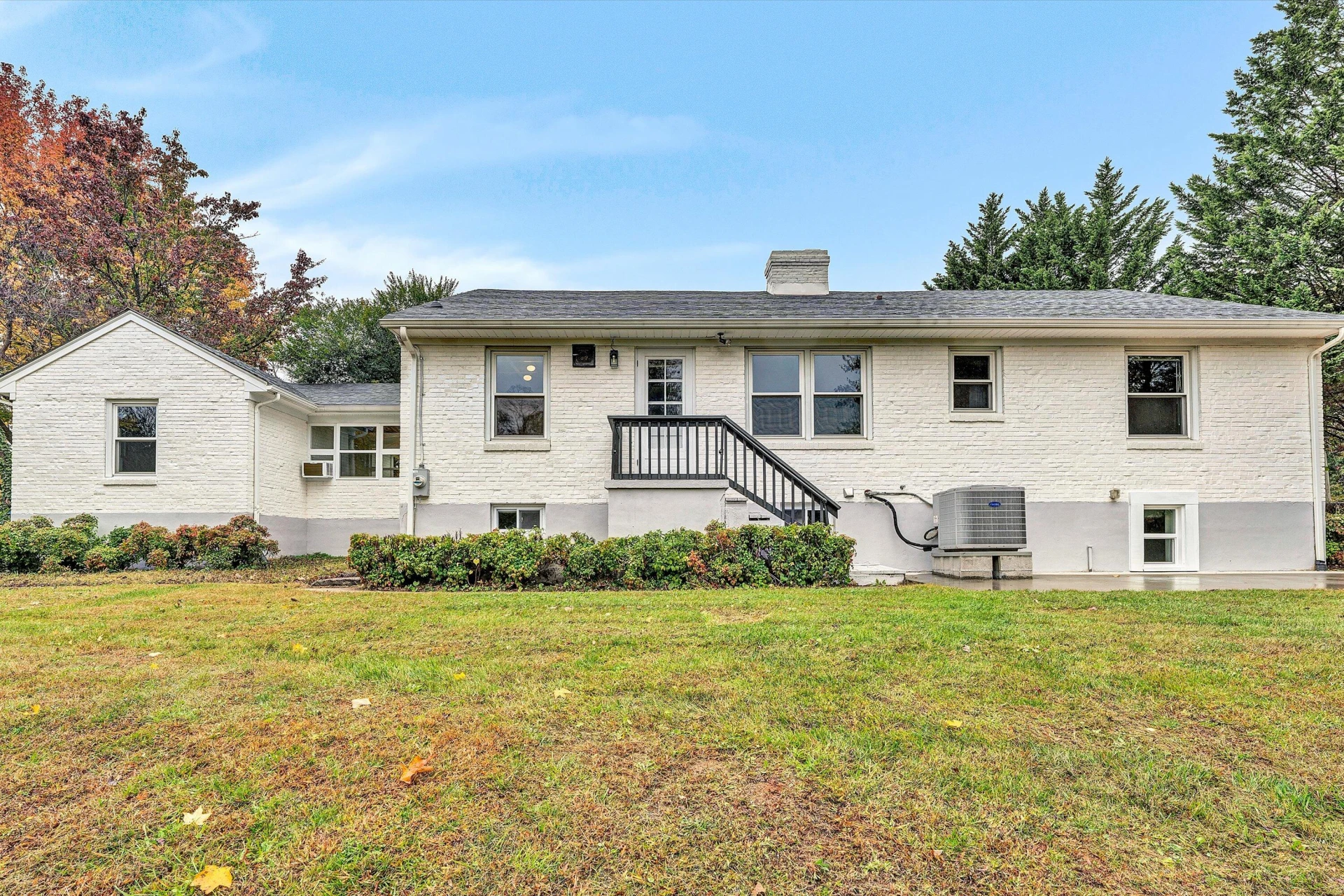 3573 Windsor RD - Photo 44