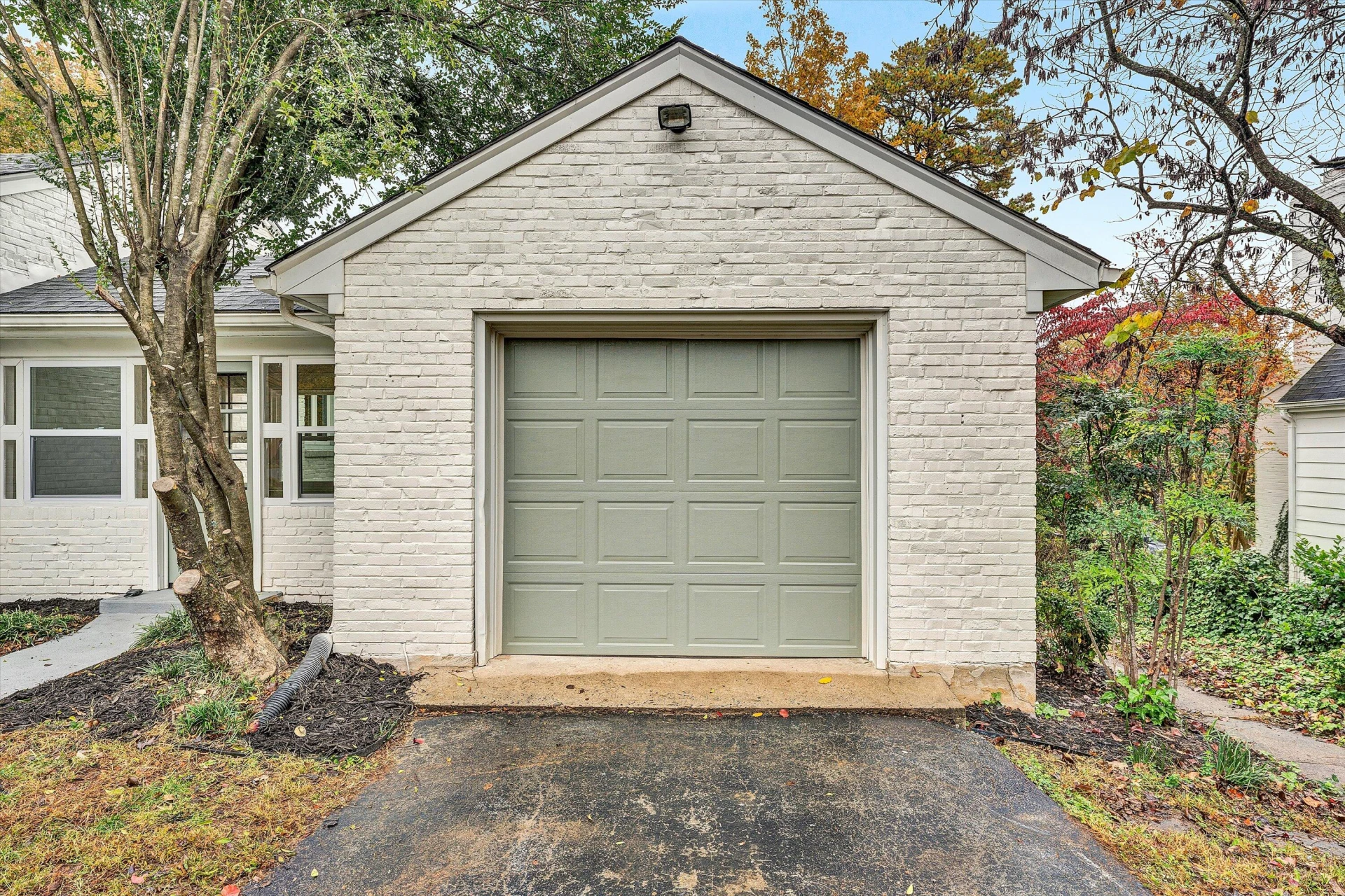 3573 Windsor RD - Photo 5