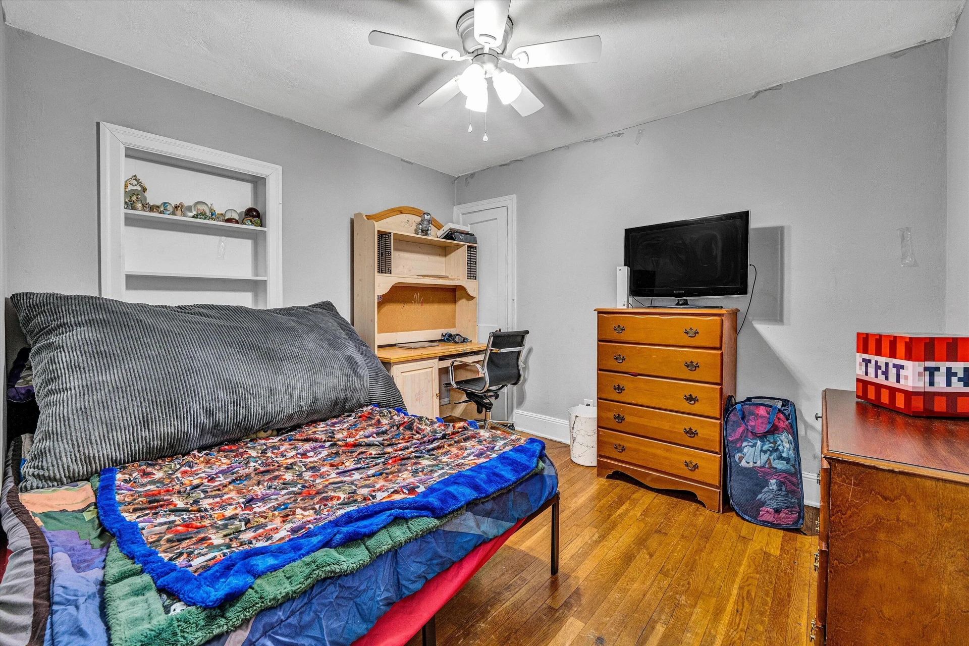 200 Montview AVE - Photo 18