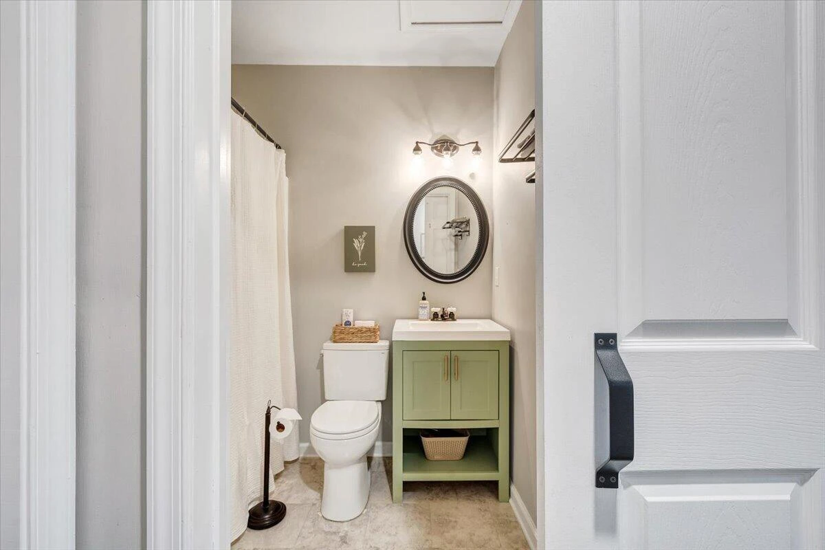 430 Tinker AVE - Photo 30