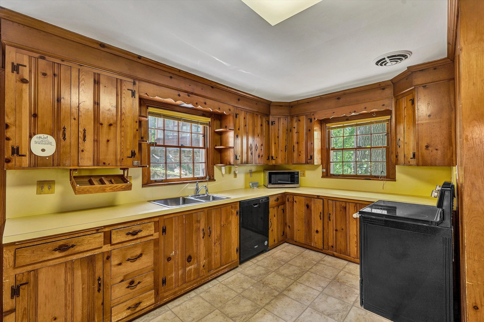 3010 Rosalind AVE - Photo 20