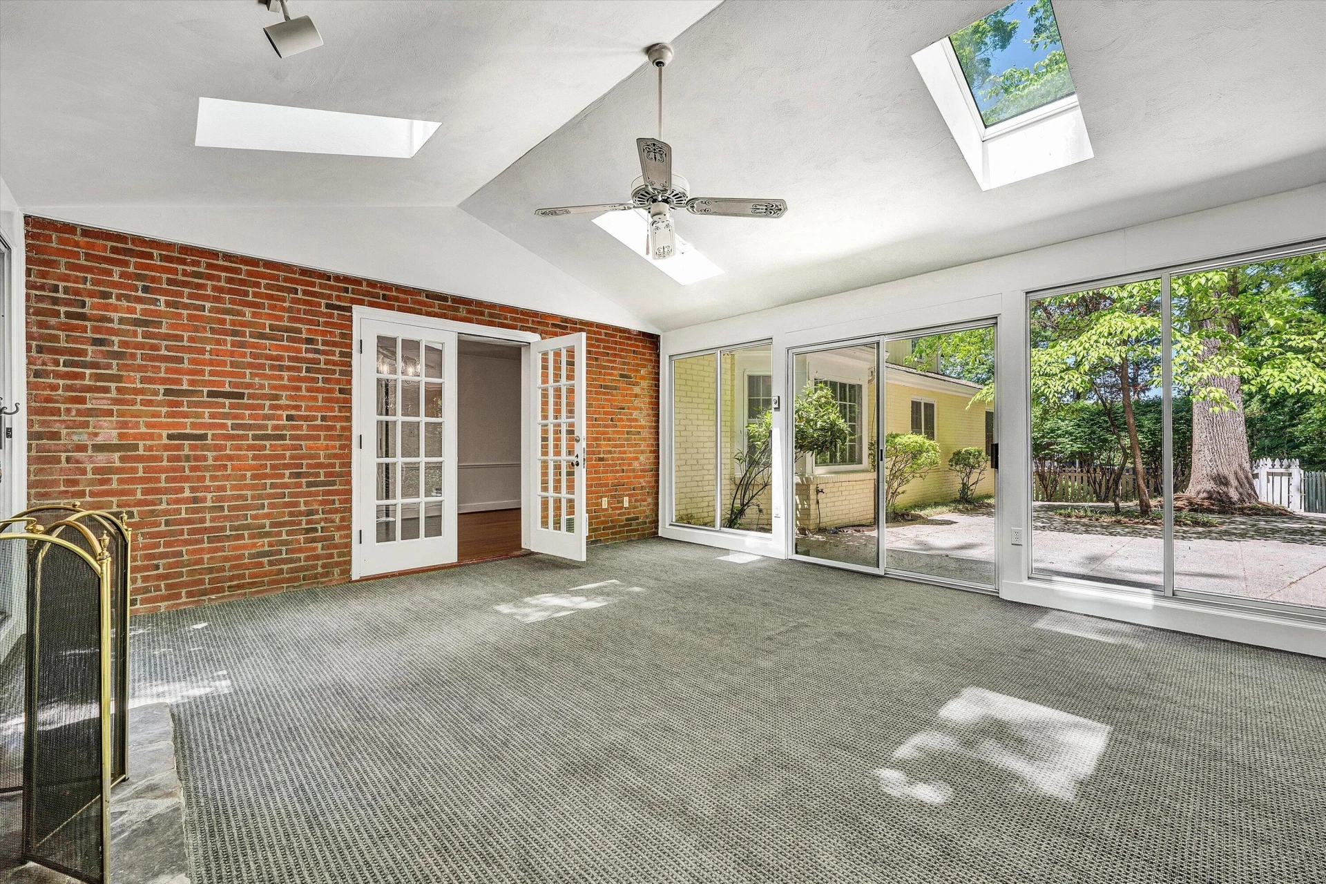 3010 Rosalind AVE - Photo 27