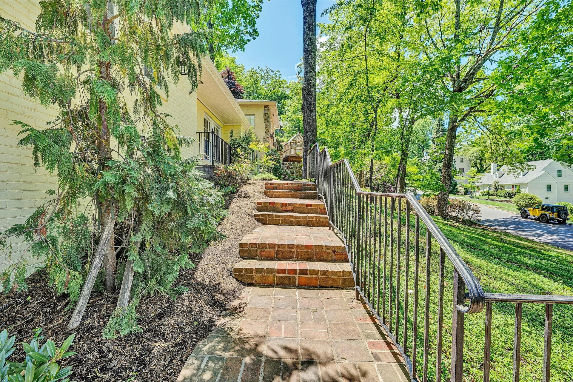 3010 Rosalind AVE - Photo 7