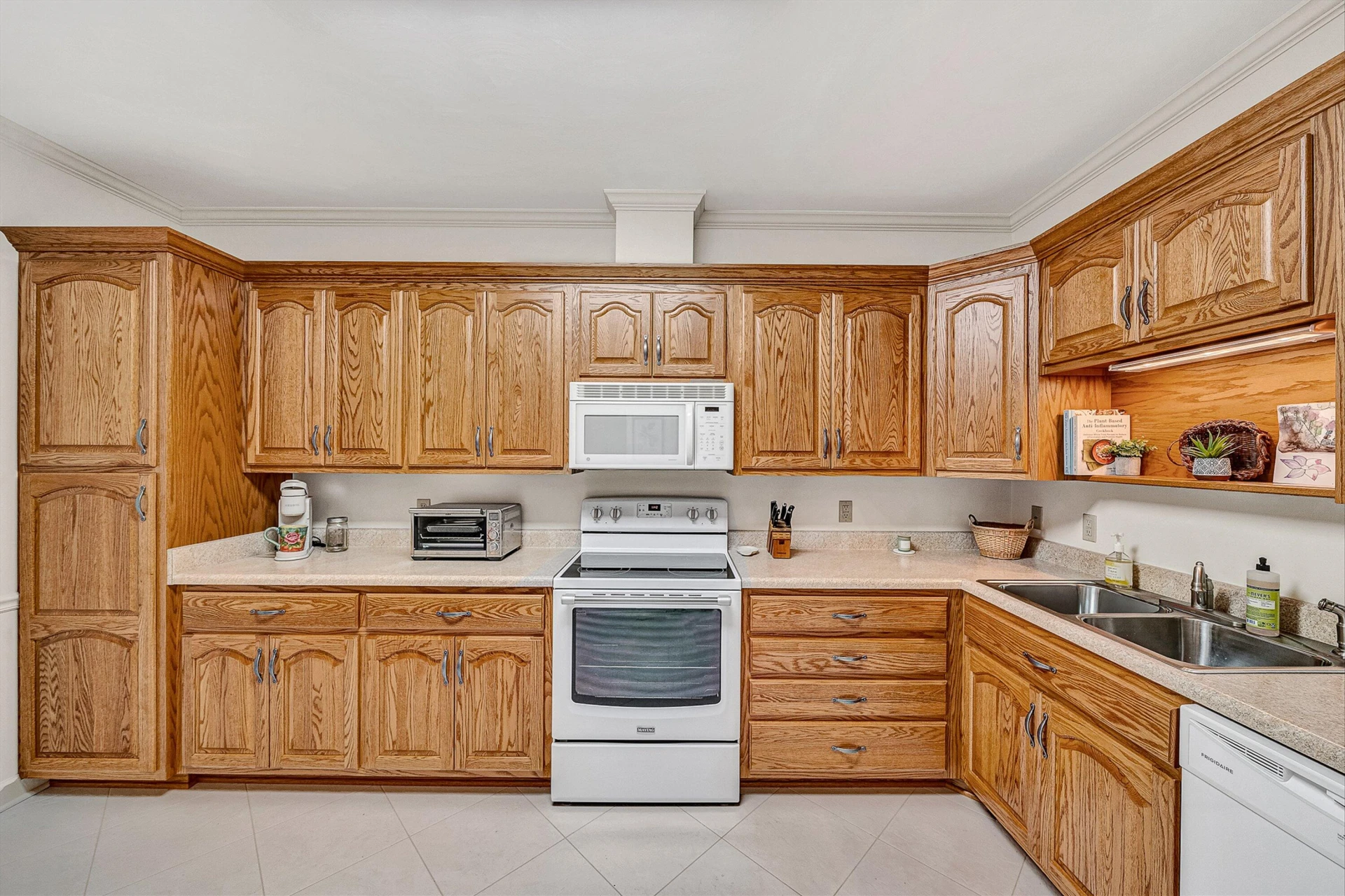 3050 McVitty Forest DR #APT 106 - Photo 11