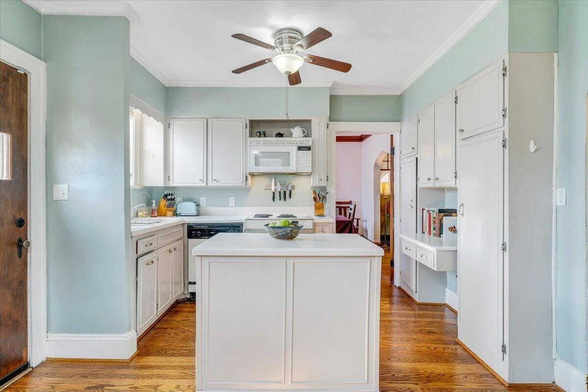 1806 Warrington RD - Photo 28