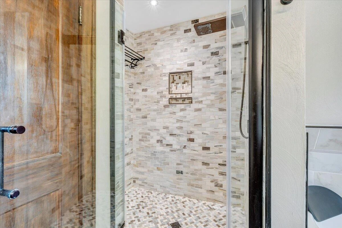 1806 Warrington RD - Photo 45