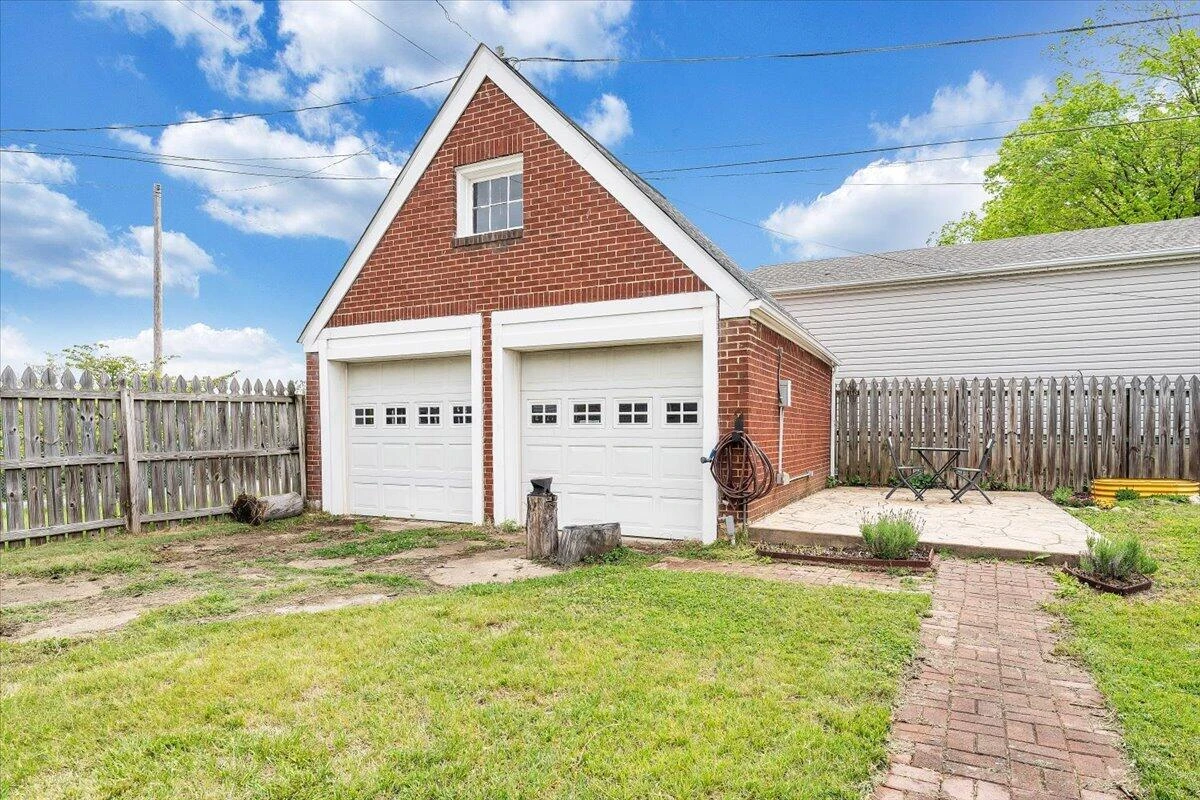 1806 Warrington RD - Photo 57