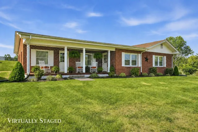 3673 Mount Zion RD, Blacksburg, VA, 24060