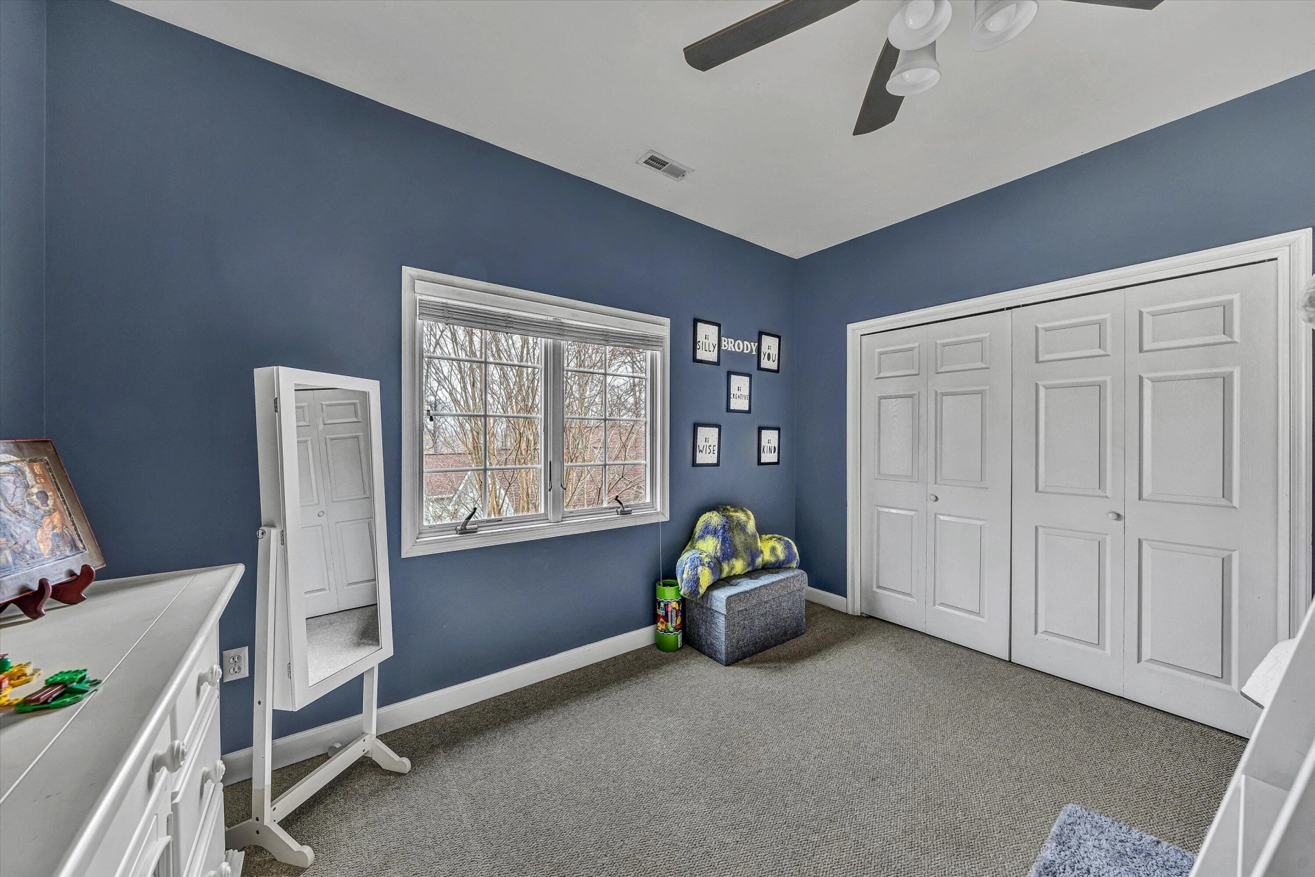 100 Waterside DR - Photo 24