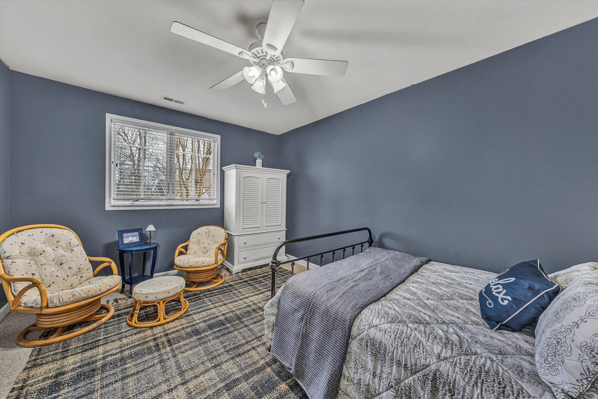 100 Waterside DR - Photo 36