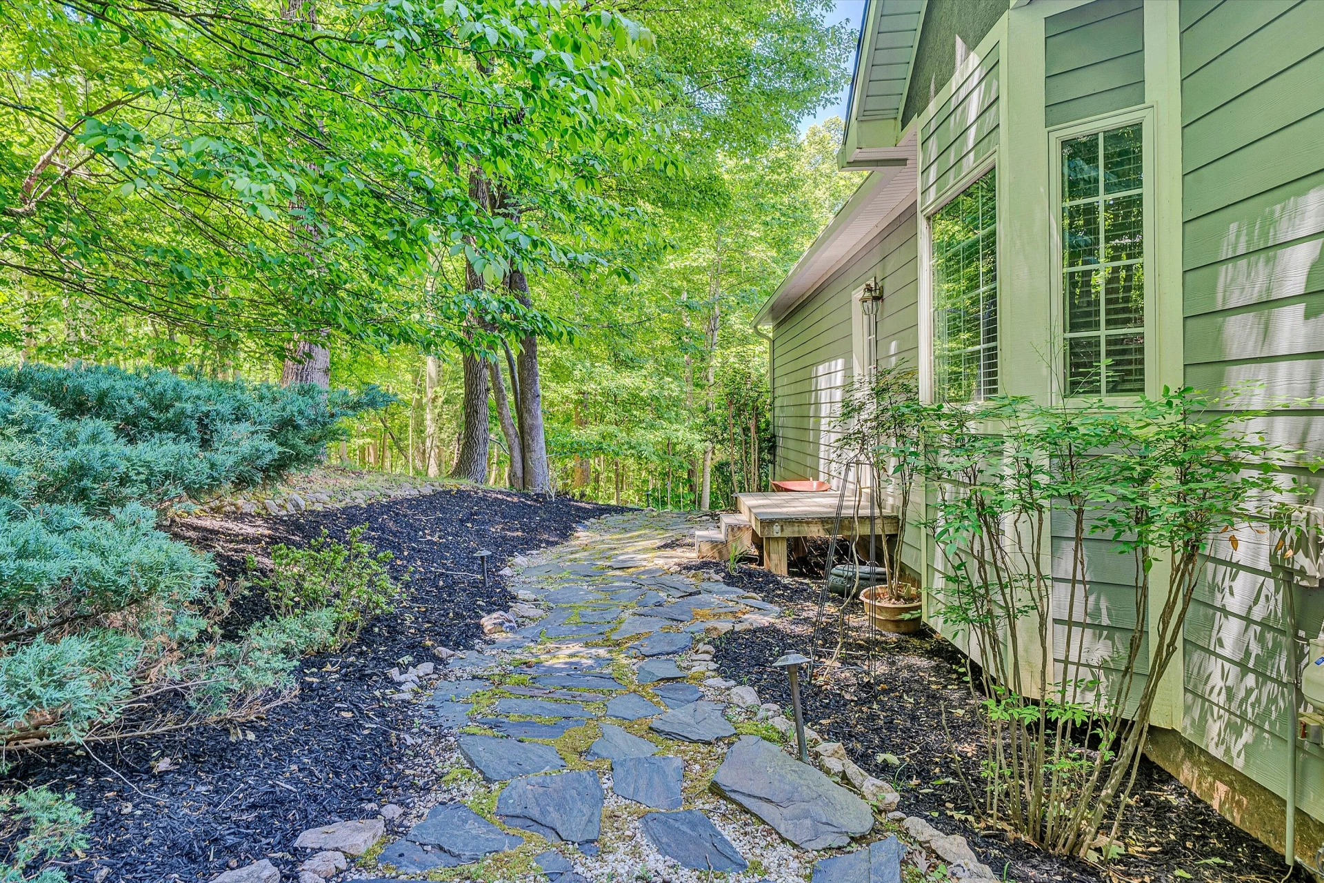 100 Waterside DR - Photo 38