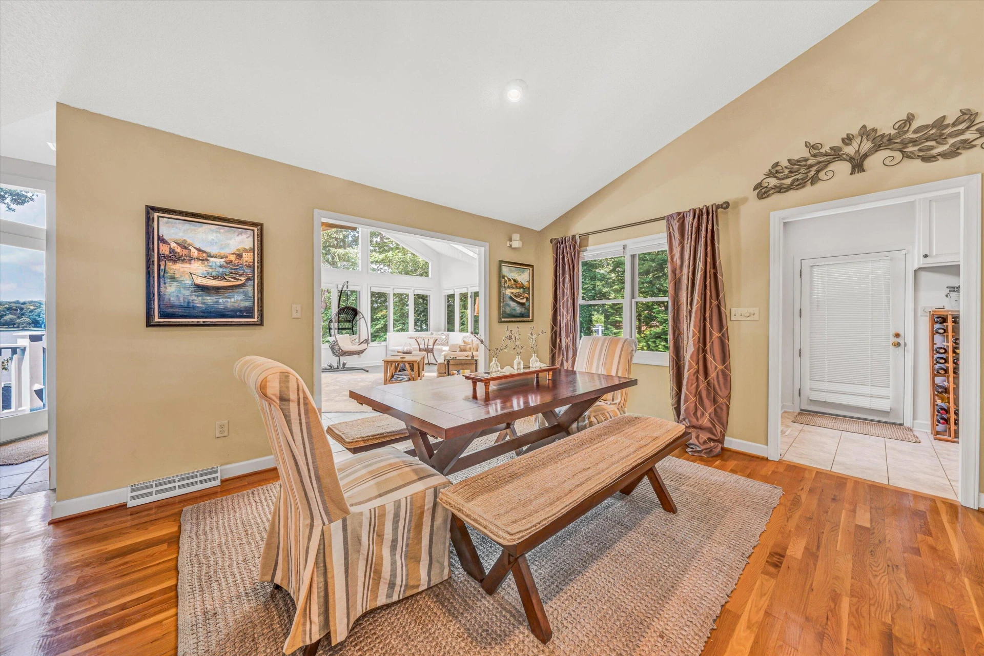 150 Providence LN - Photo 15
