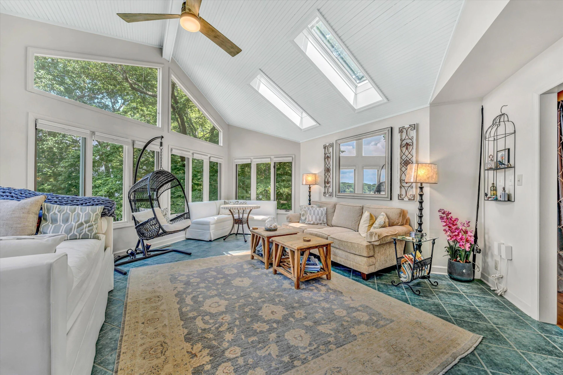 150 Providence LN - Photo 22