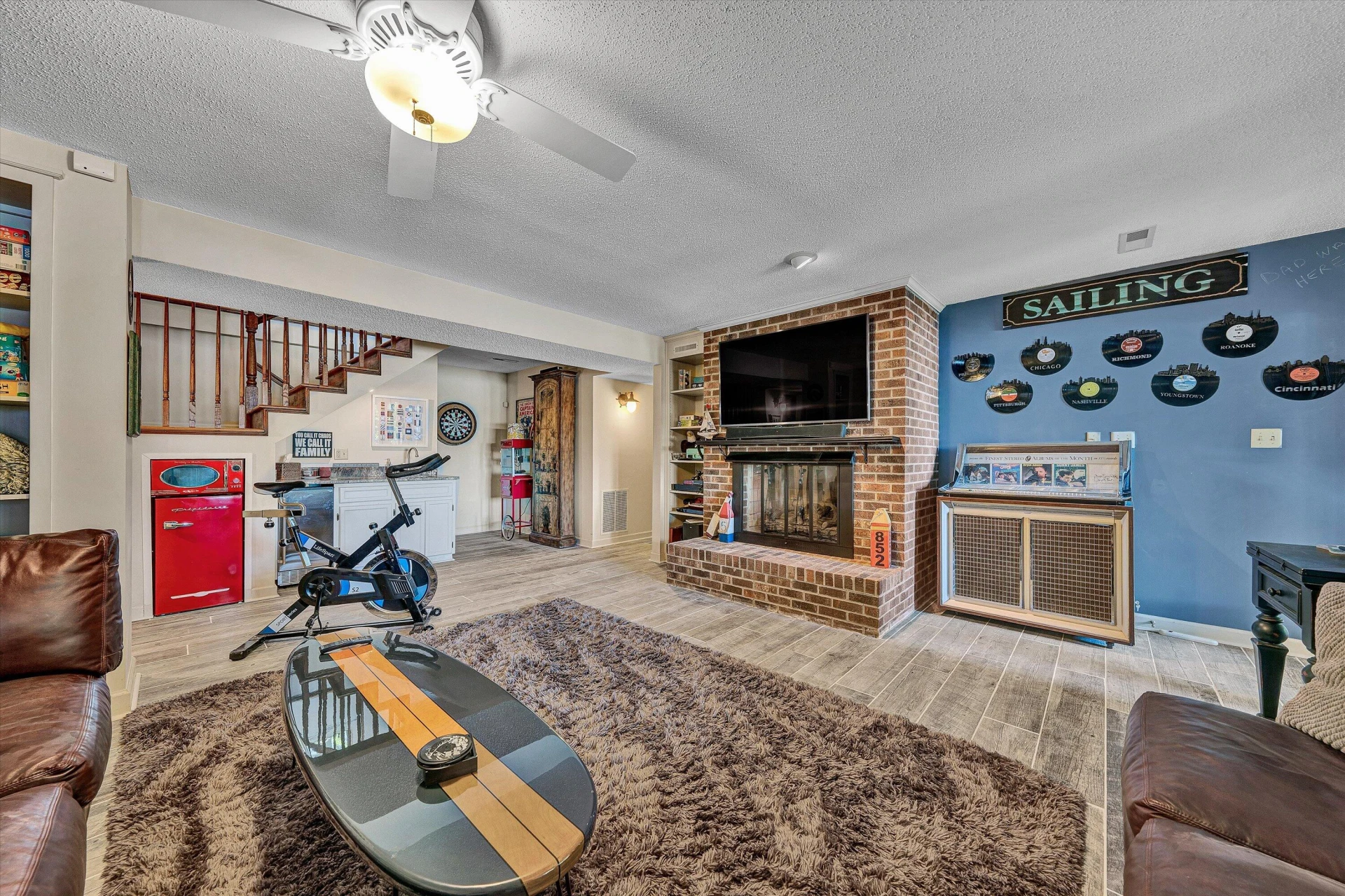 150 Providence LN - Photo 45
