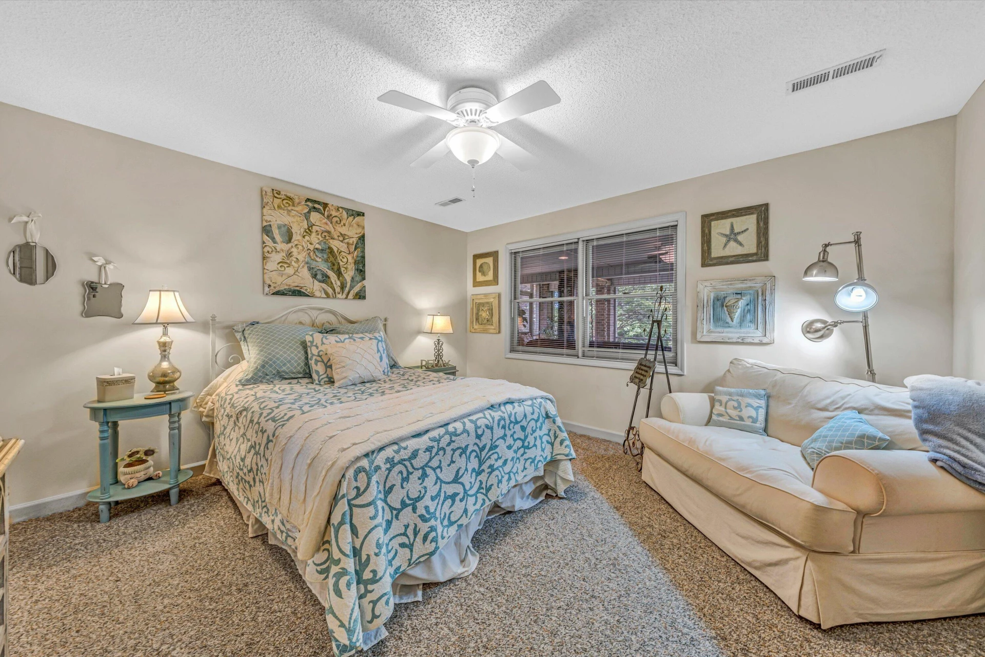 150 Providence LN - Photo 49