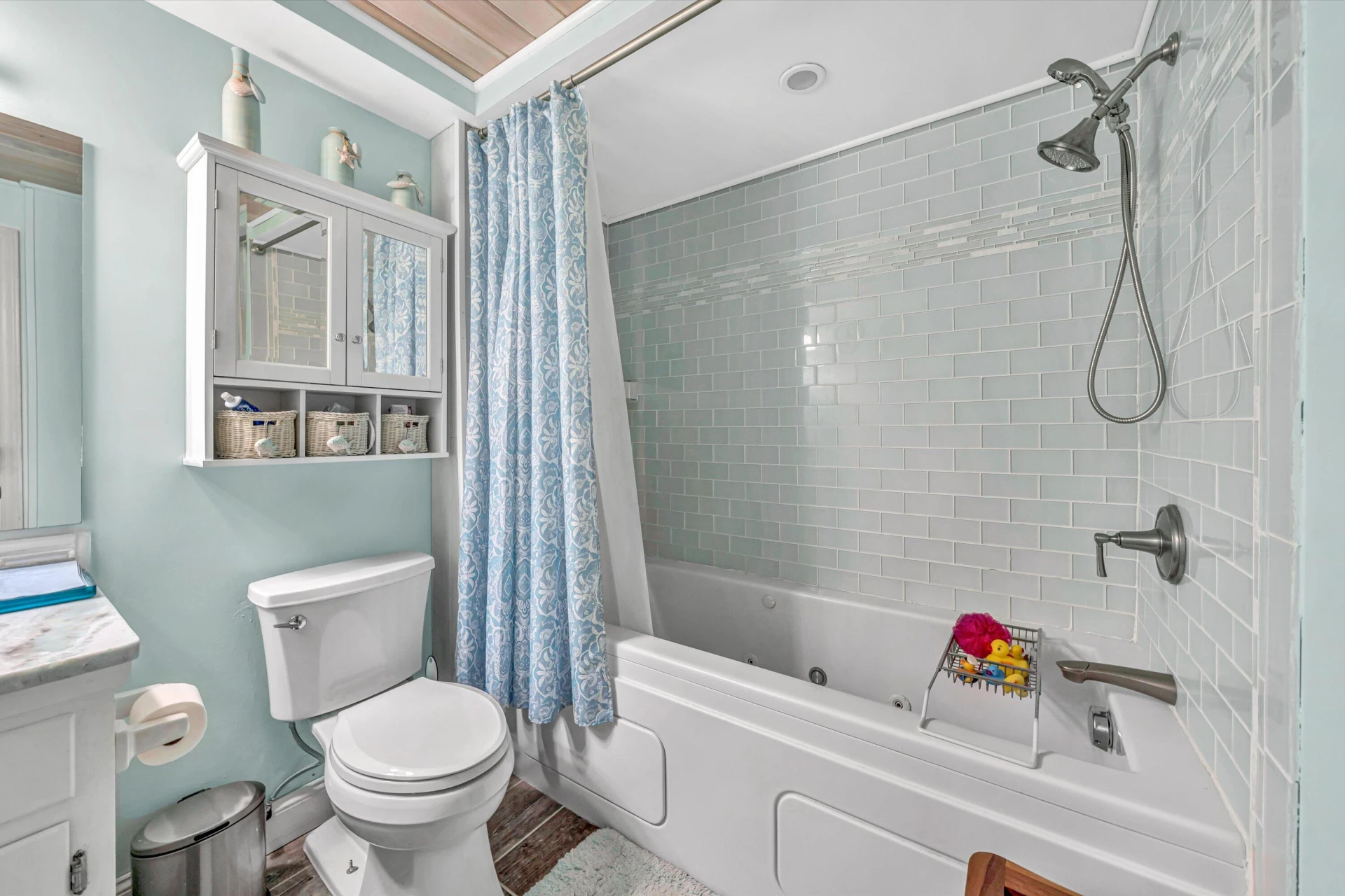 150 Providence LN - Photo 51