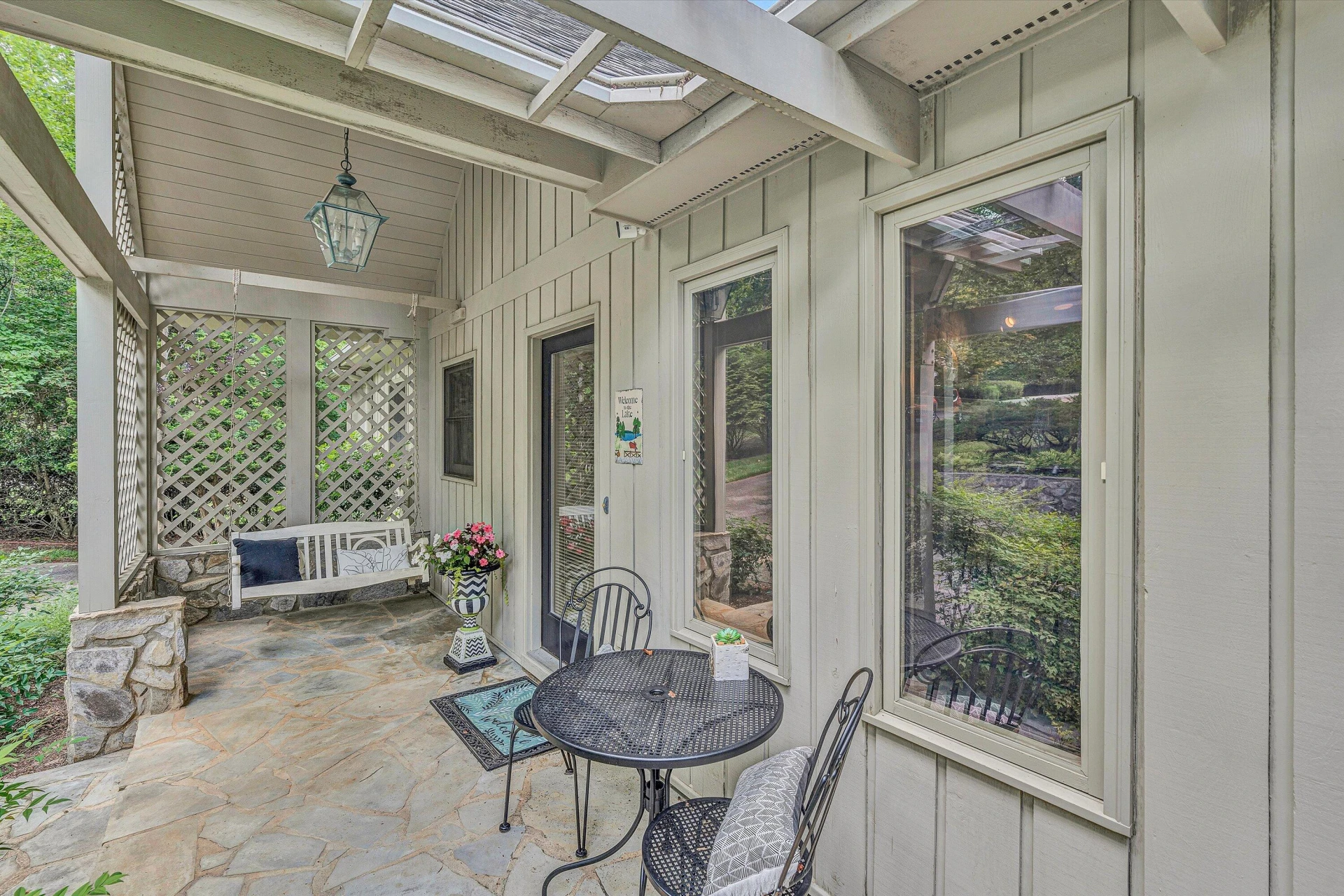 150 Providence LN - Photo 10