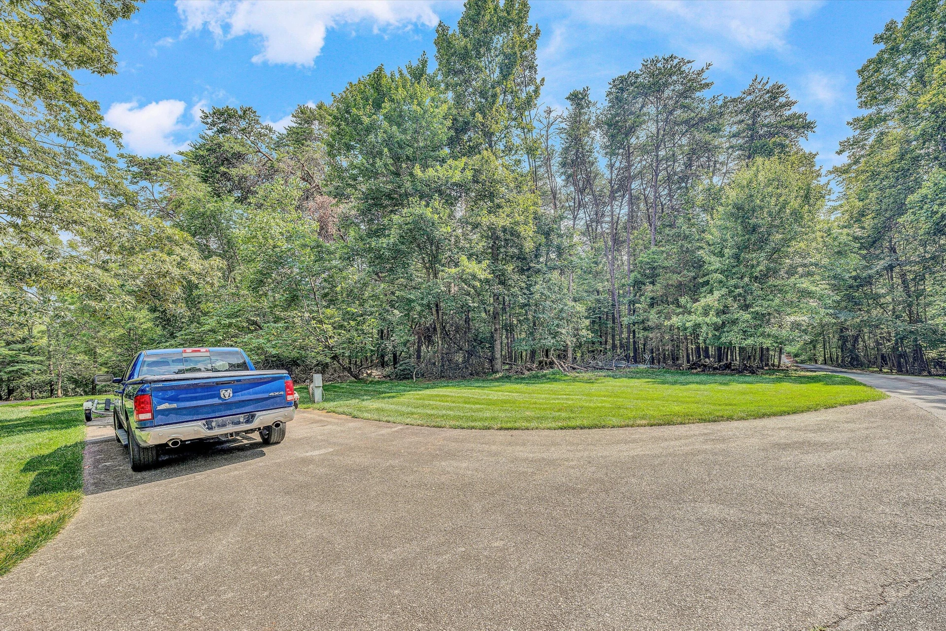 150 Providence LN - Photo 82