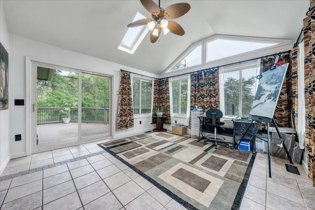 1299 Holiday CIR - Photo 24