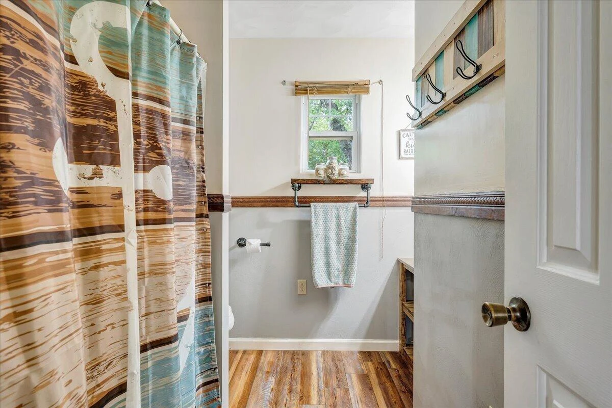 1299 Holiday CIR - Photo 40