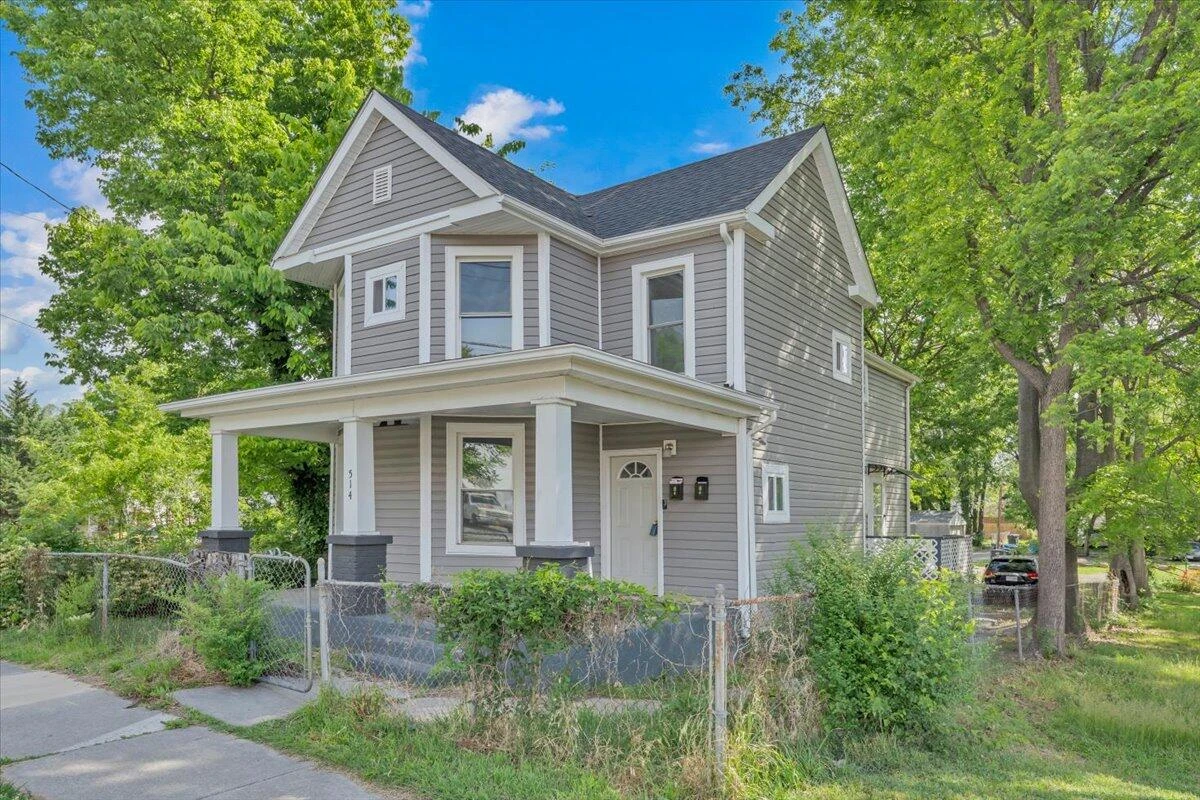 514 9th ST - Photo 29