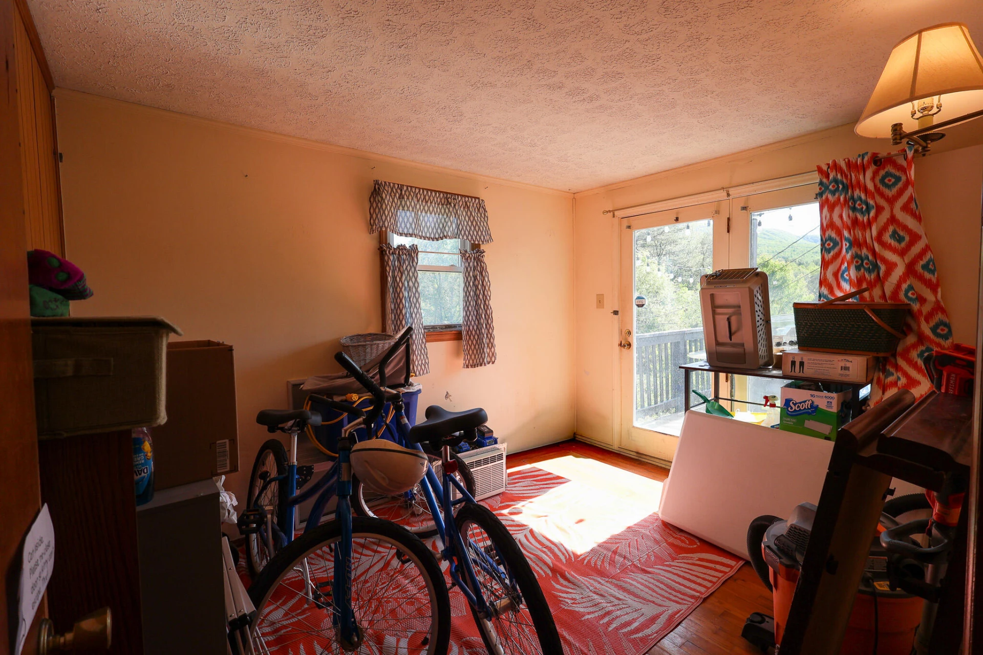 36 Railroad AVE - Photo 15