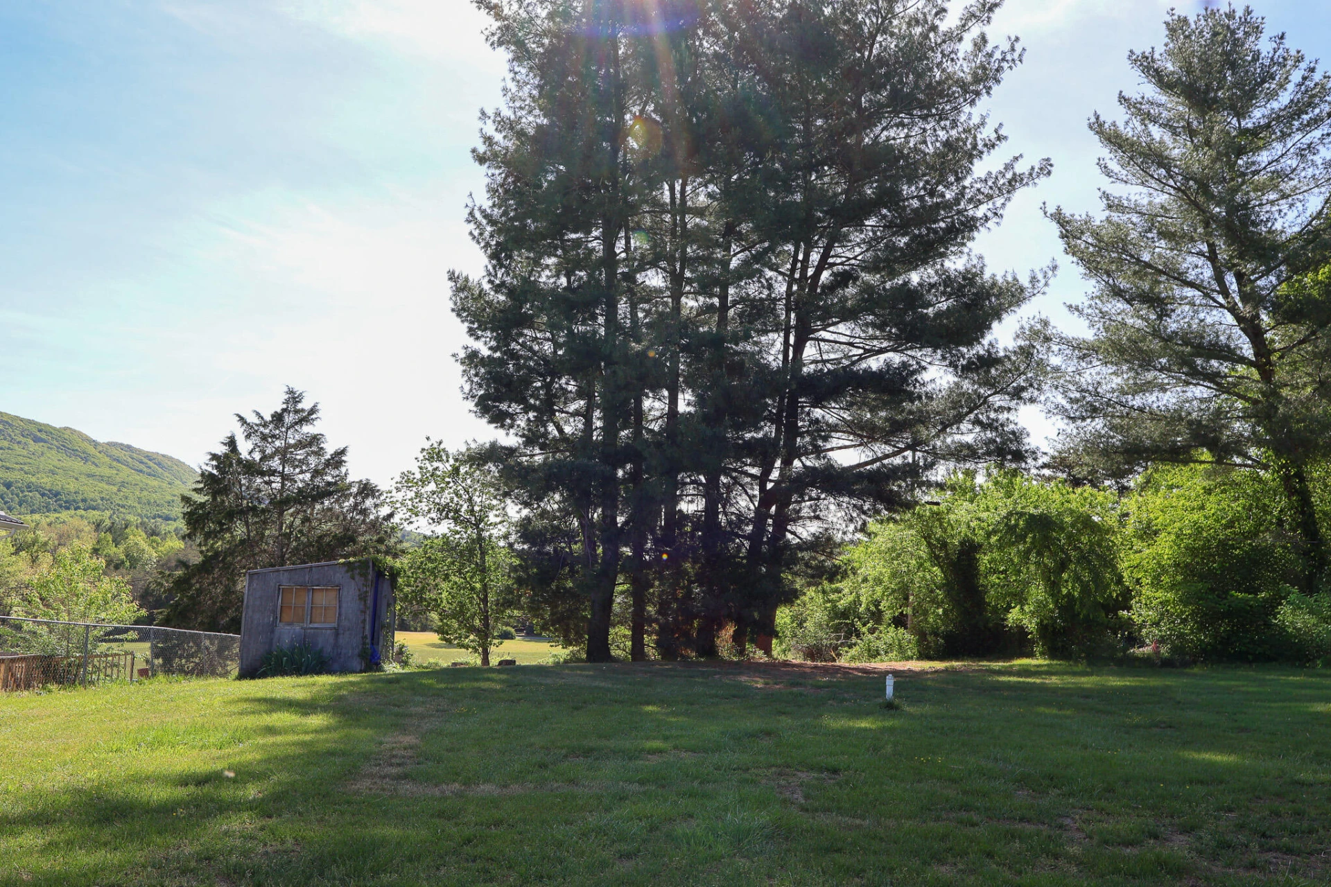 36 Railroad AVE - Photo 18