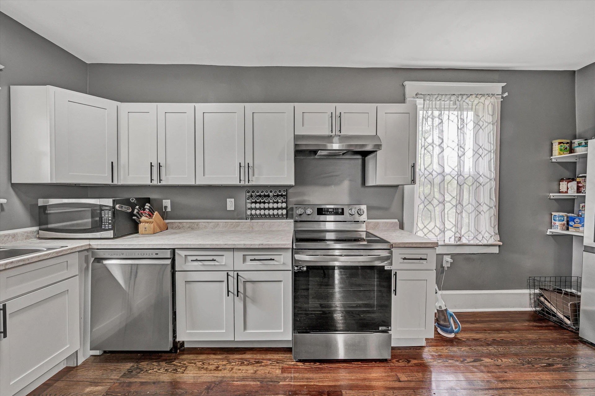 1616 Carroll AVE NW - Photo 15