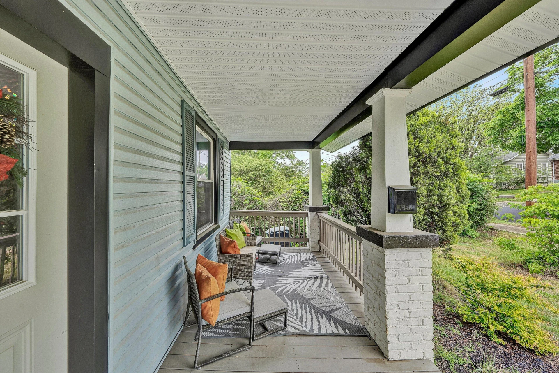 1616 Carroll AVE NW - Photo 6