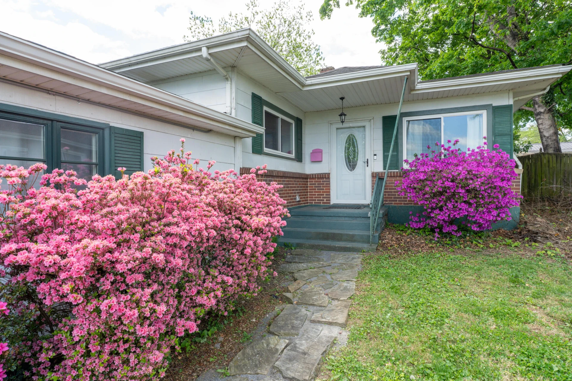 2350 Berkley AVE - Photo 32
