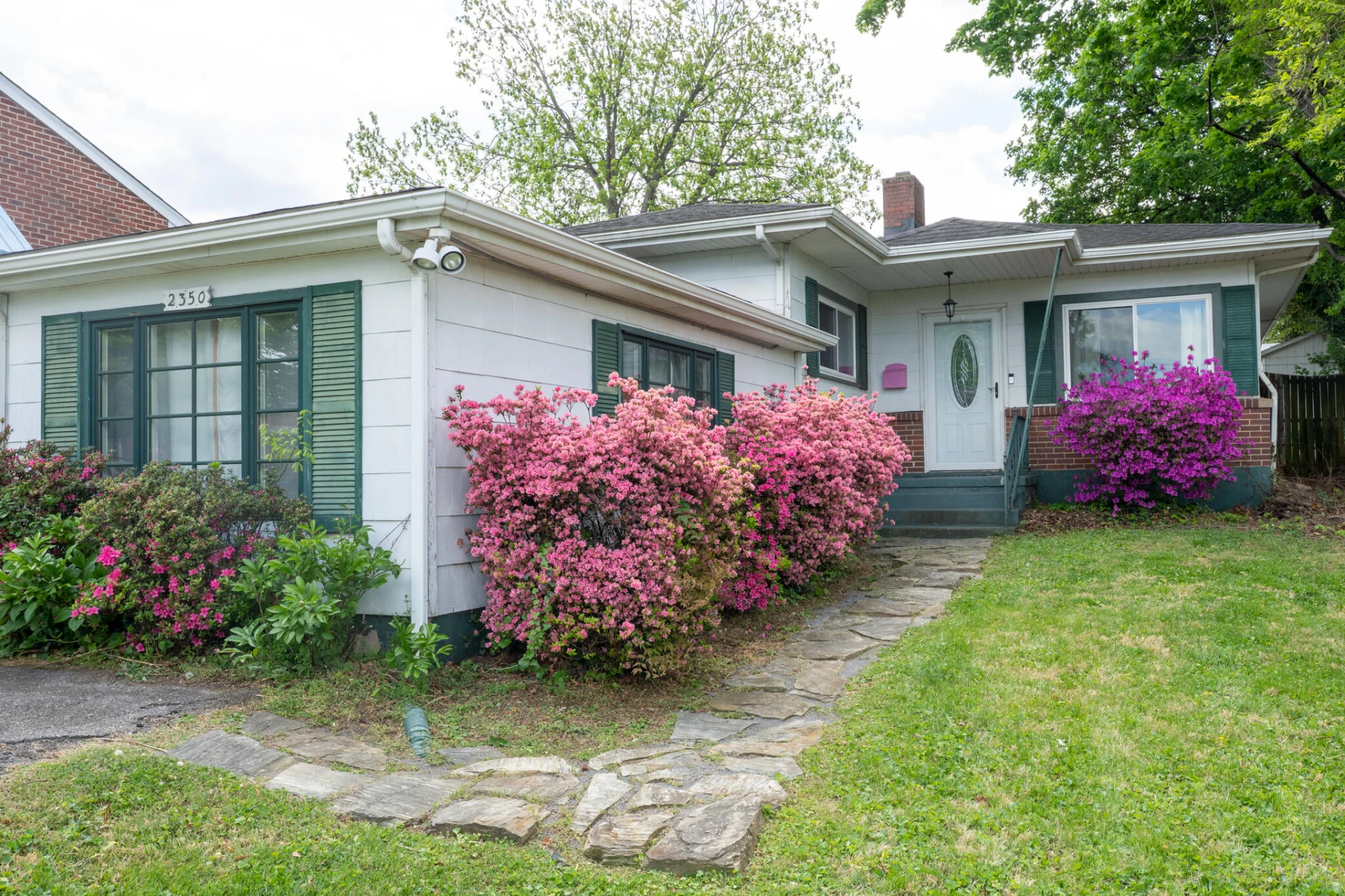 2350 Berkley AVE - Photo 33
