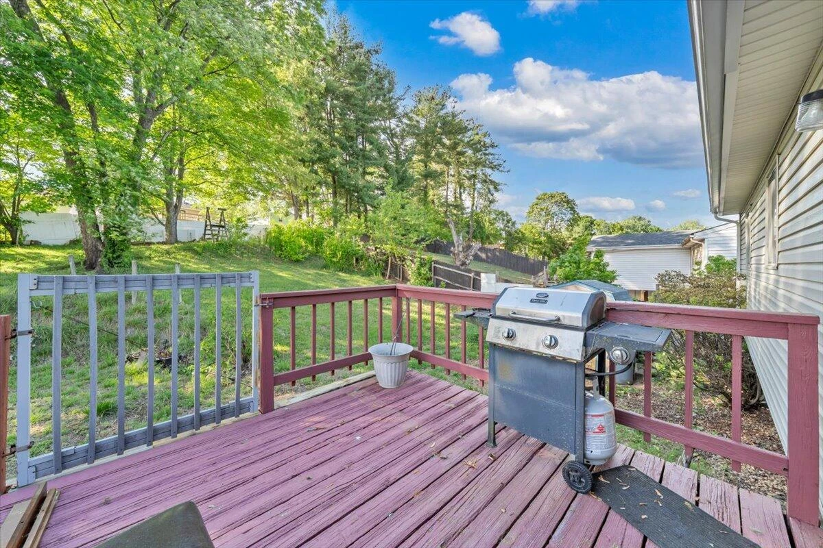 428 Missimer LN - Photo 32