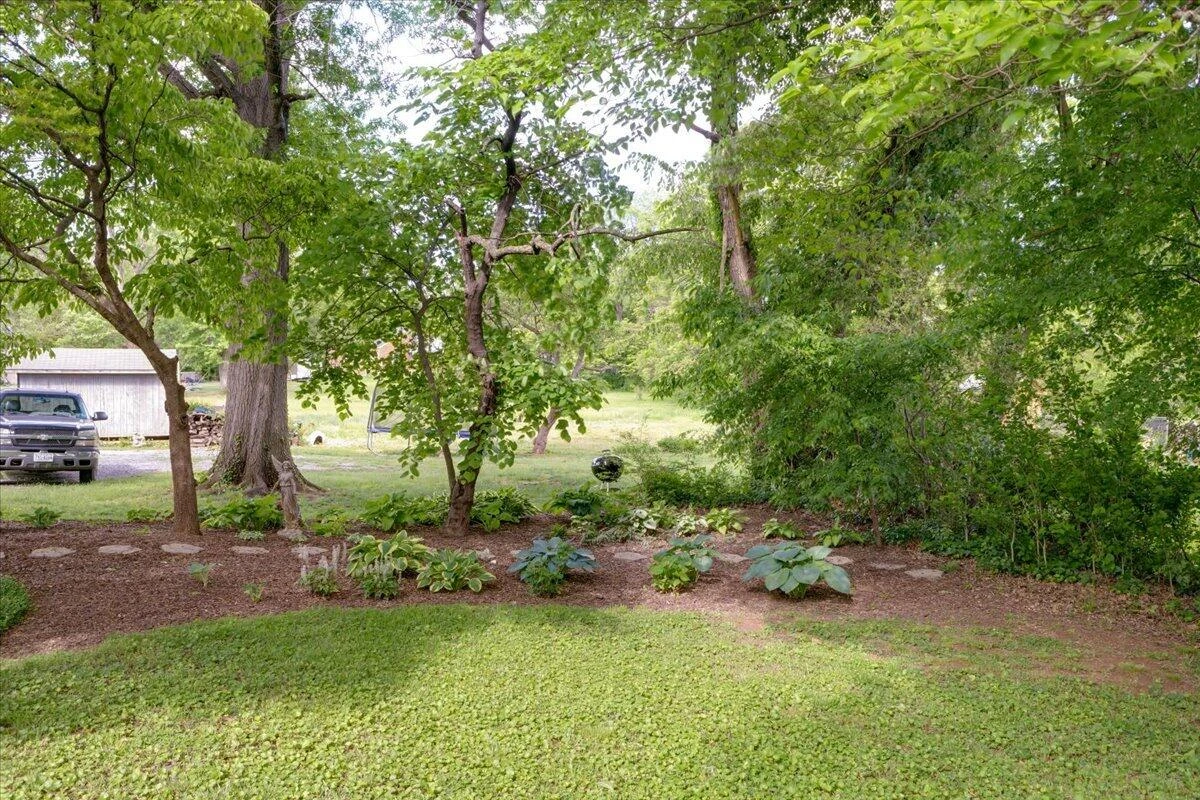 209 Huntington BLVD - Photo 37
