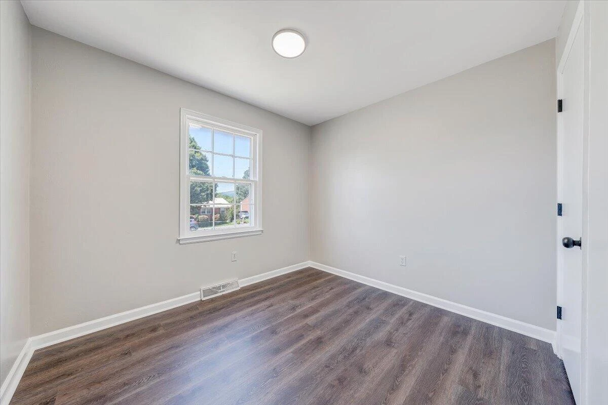 4654 Long Acre DR - Photo 21