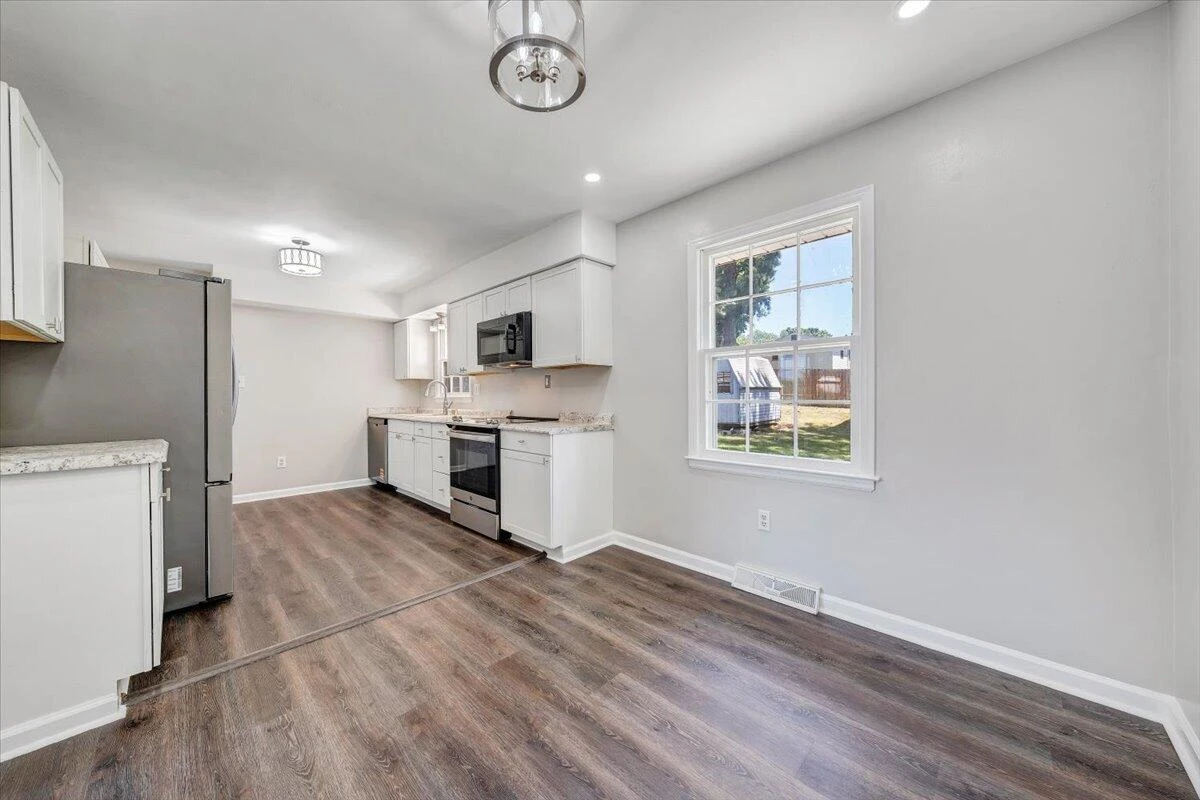 4654 Long Acre DR - Photo 11