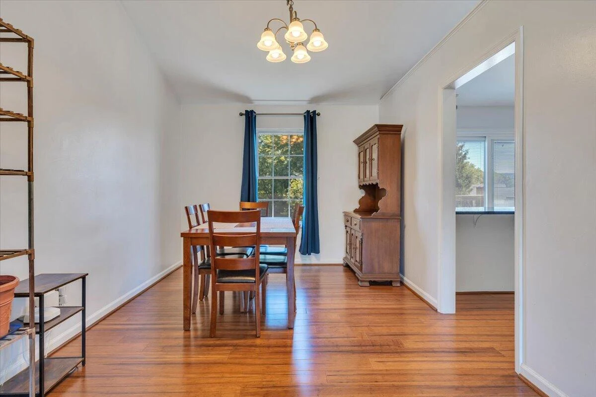 1010 Barrens Village LN - Photo 10