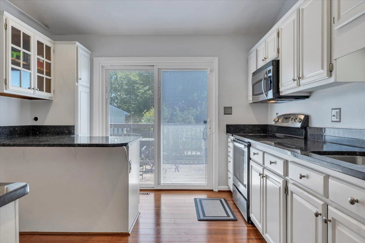 1010 Barrens Village LN - Photo 15